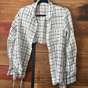 Elizabeth and James shirt